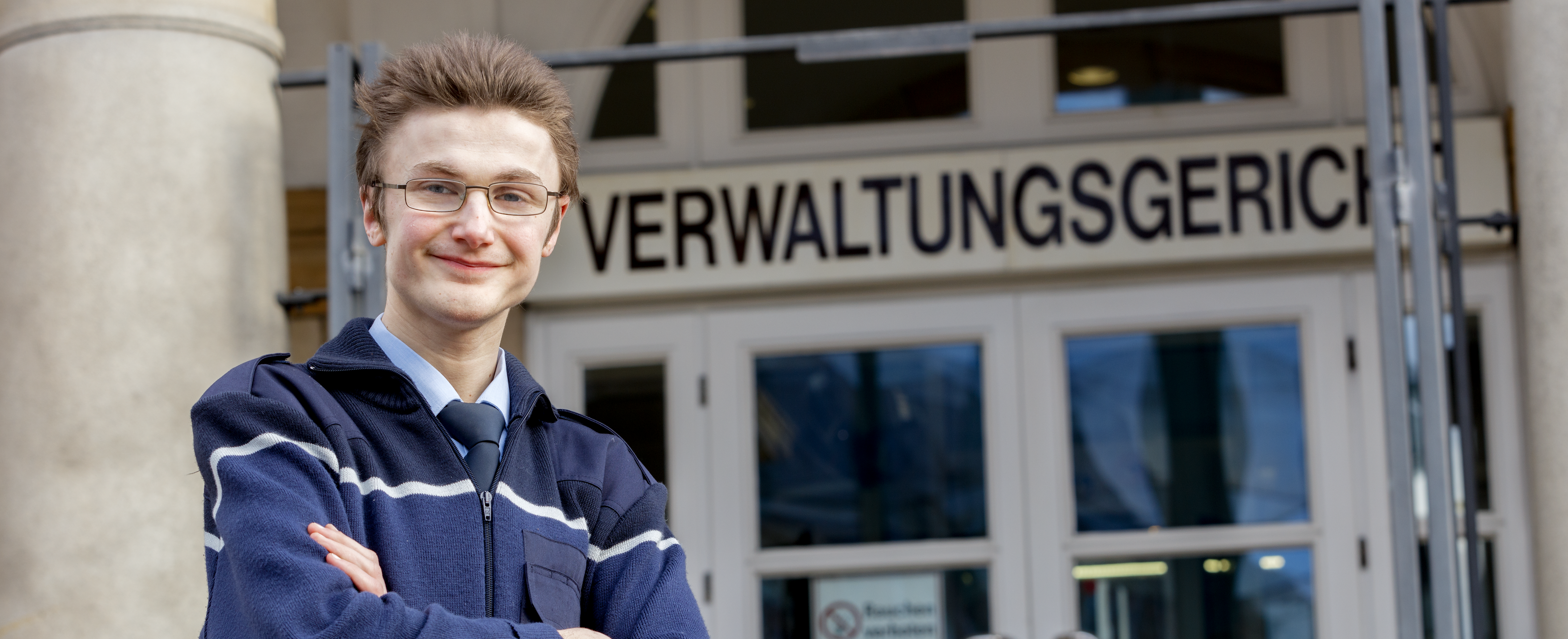 Marvin Kubitza vor dem Verwaltungsgericht in Gelsenkirchen. (Bild: LWL)