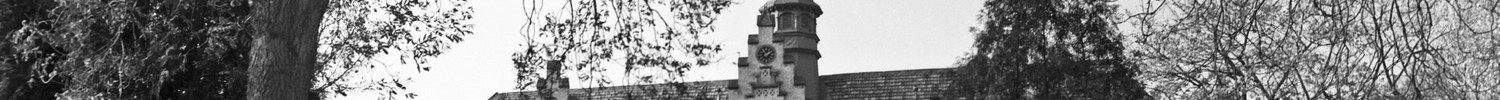 Ansicht des Gebäudes St. Johannes Stift in Marsberg von außen, Foto von 1955