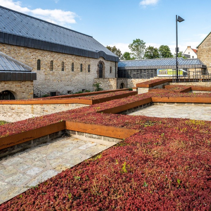 Eine große Sonderausstellung zum 1250-jährigen Jubiläum von Westfalen zeigt das LWL-Museum in der Kaiserpfalz ab dem 16. Mai 2025. (vergrößerte Bildansicht wird geöffnet)
